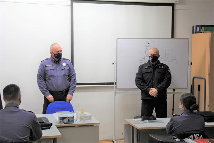 Slika Tečaj prometne policije III